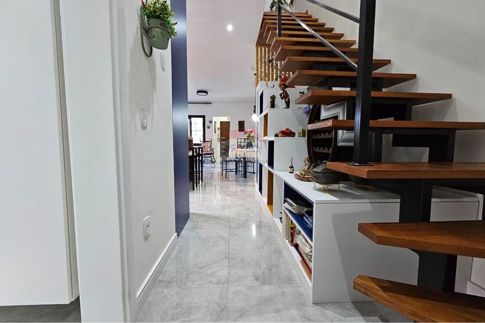 Casa - Venda - Canela , Rio Grande do Sul - Imagem do WhatsApp de 2025-12-20 à(s) 14.44.02_5f08128b.jpg - 610131044-23