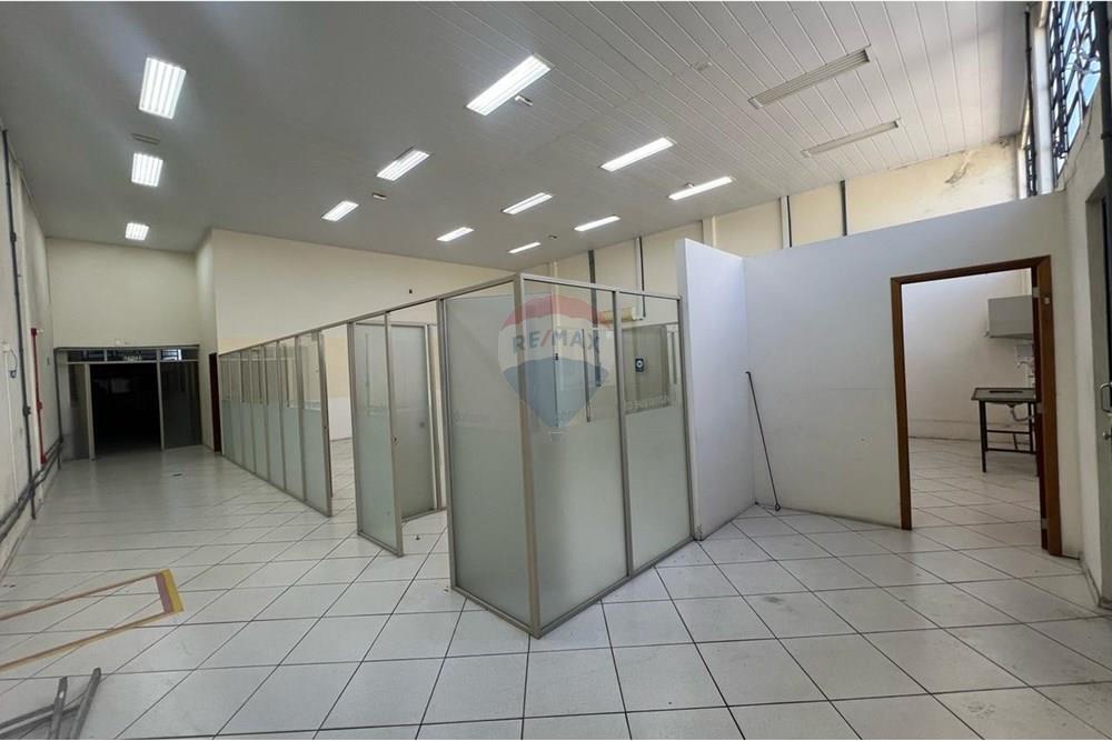 Ponto Comercial - Alugar - Santa Maria , Rio Grande do Sul - WhatsApp Image 2025-05-19 at 16.14.40 (16).jpeg - 610451013-27