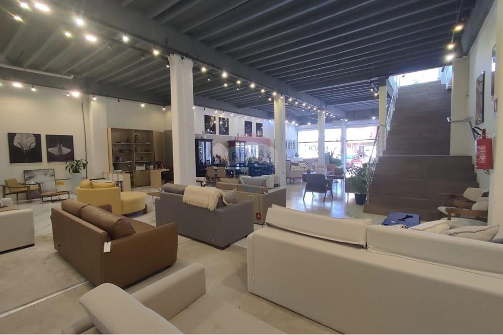 Prédio - Venda - Cachoeirinha , Rio Grande do Sul - Imagem do WhatsApp de 2025-11-25 à(s) 10.47.46_a07c7829.jpg - 612551070-42