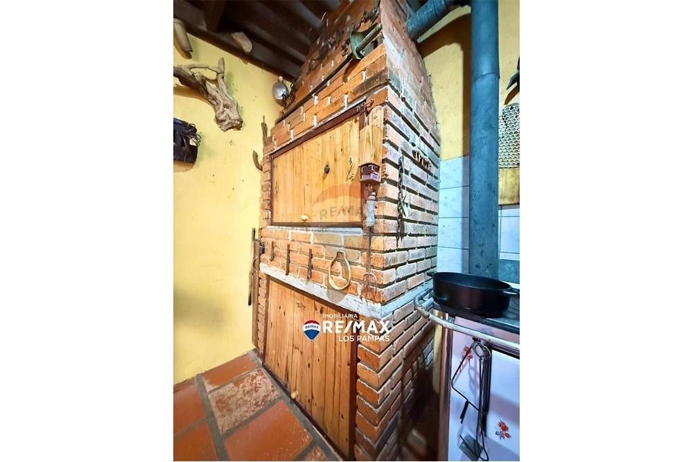 Sobrado - Venda - São Gabriel , Rio Grande do Sul - 5a709b15-9ae8-465b-b588-53b6590c74d1.jpeg - 612631037-7