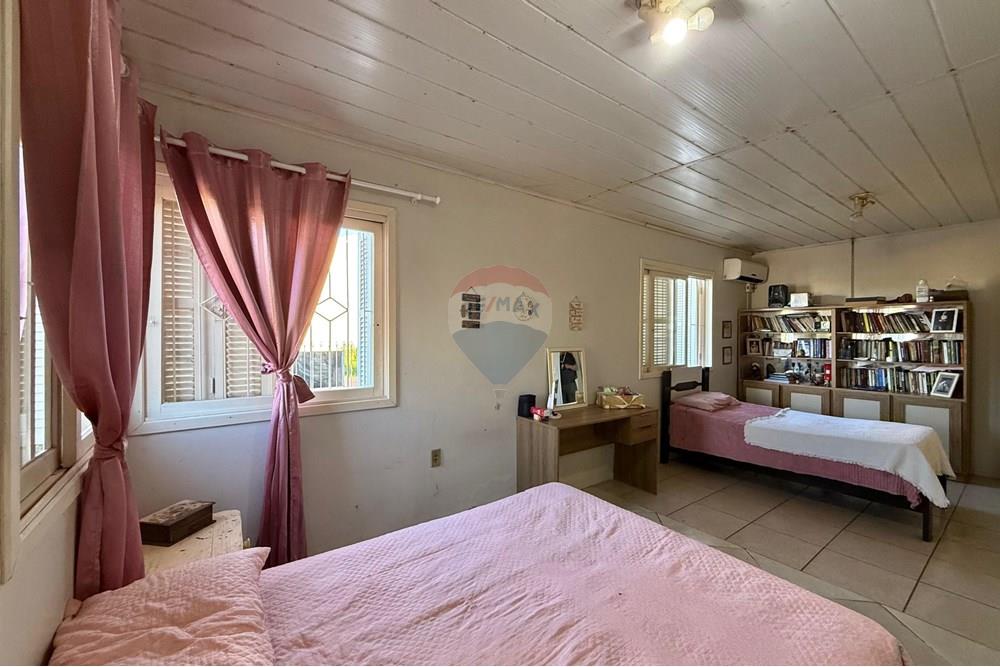 Casa - Venda - São Gabriel , Rio Grande do Sul - WhatsApp Image 2025-10-14 at 16.08.33.jpeg - 612631031-31