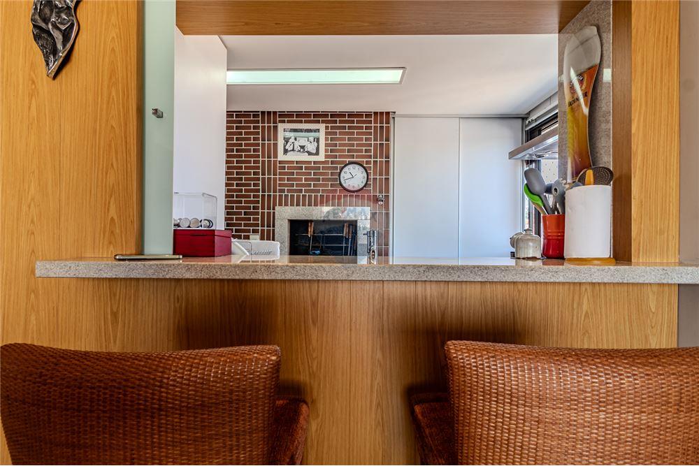 Residential - कोंडो/अपार्टमेंट - Porto Alegre , Rio Grande do Sul - BR - 5 - 612481068-192