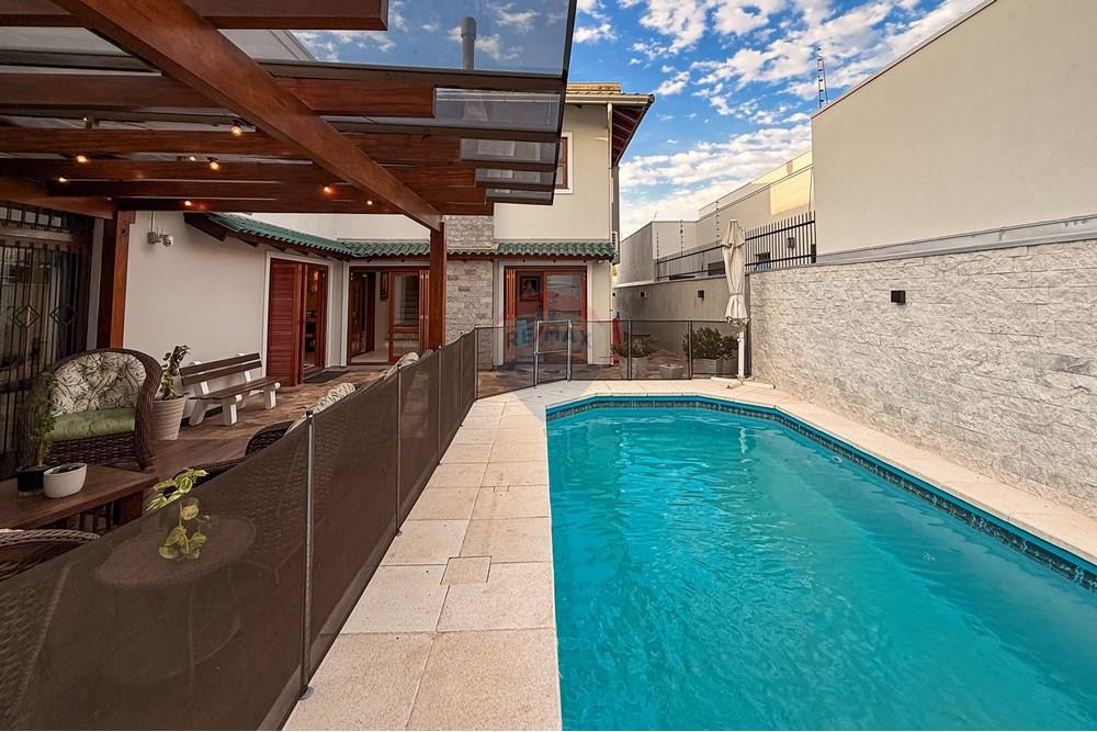 Sobrado - Venda - Canoas , Rio Grande do Sul - IMG_1841.jpg - 612651021-40