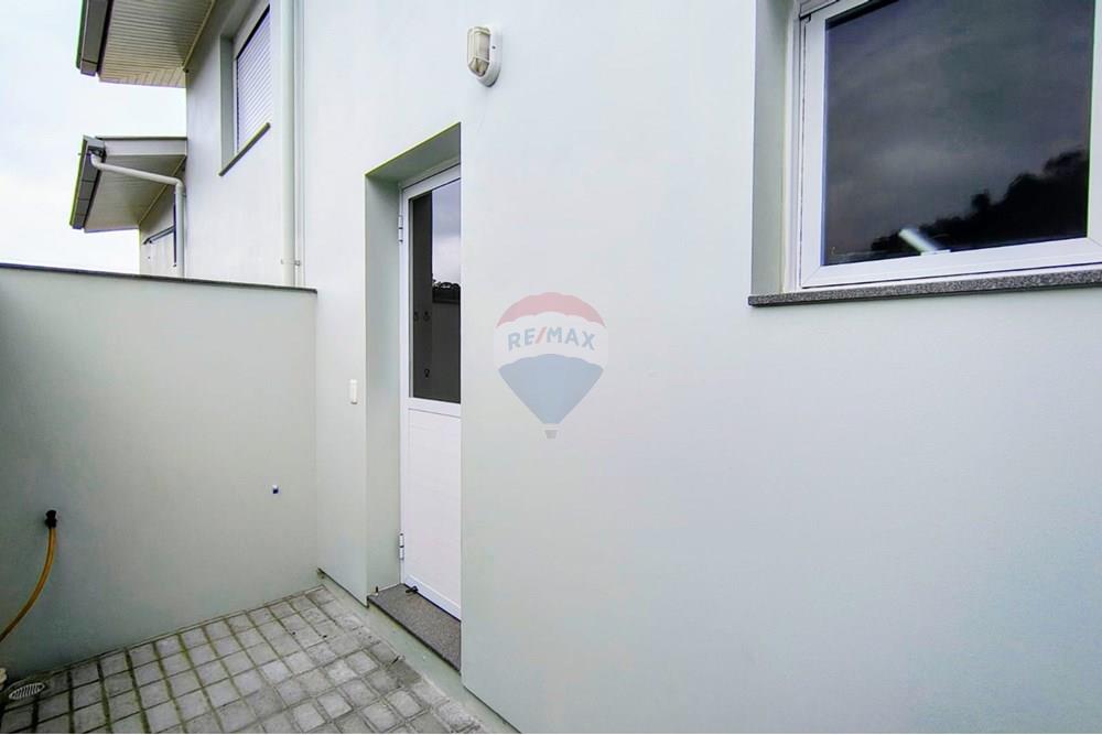 Sobrado - Venda - Bento Gonçalves , Rio Grande do Sul - foto 5.jpg - Área de serviço - 610331054-5