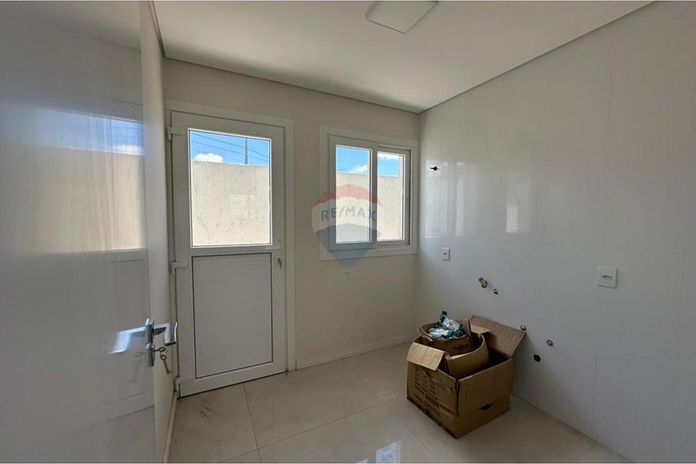 Casa de Condomínio - Alugar - Santa Maria , Rio Grande do Sul - f617c88c-38a2-4688-ae89-31ec903a3122.jpg - 610471020-24