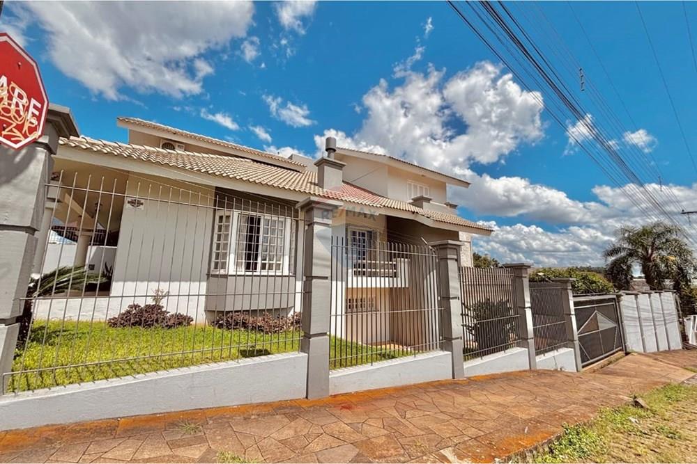 Casa - Venda - Carazinho , Rio Grande do Sul - WhatsApp Image 2026-01-26 at 11.17.05 (1).jpeg - 612701042-69