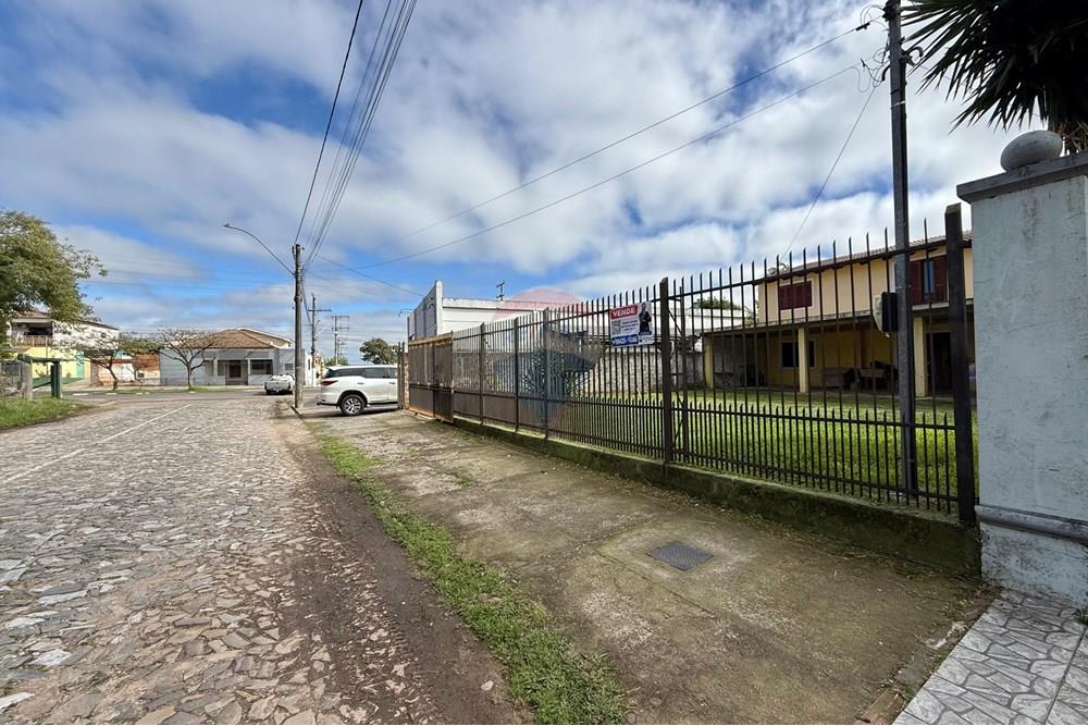 Sobrado - Venda - São Gabriel , Rio Grande do Sul - Imagem do WhatsApp de 2025-09-18 à(s) 09.33.52_330b0c5e.jpg - 612631046-33