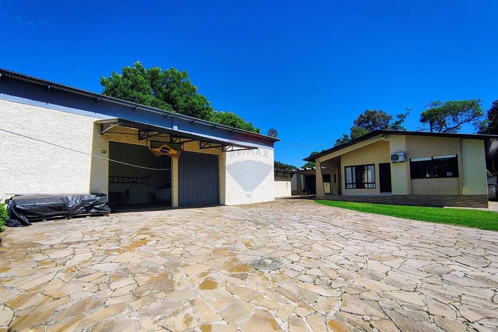 Casa - Venda - Garibaldi , Rio Grande do Sul - WhatsApp Image 2026-01-22 at 08.01.35 (3).jpeg - Garagem - 610331038-194