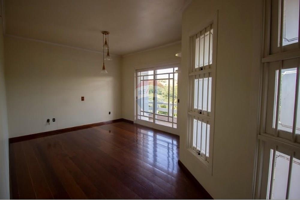 Casa - Venda - Garibaldi , Rio Grande do Sul - Captura de tela 2025-12-30 123930.jpg - Antessala - 610331038-185