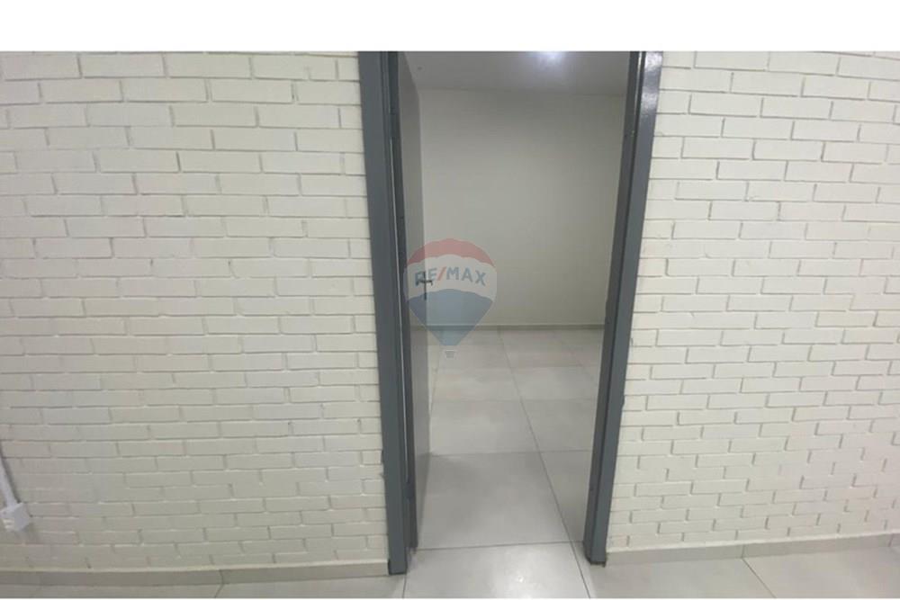 Cj. Comercial/ Sala - Alugar - Passo Fundo , Rio Grande do Sul - WhatsApp Image 2025-06-27 at 15.11.29 (18).jpeg - 612721018-111