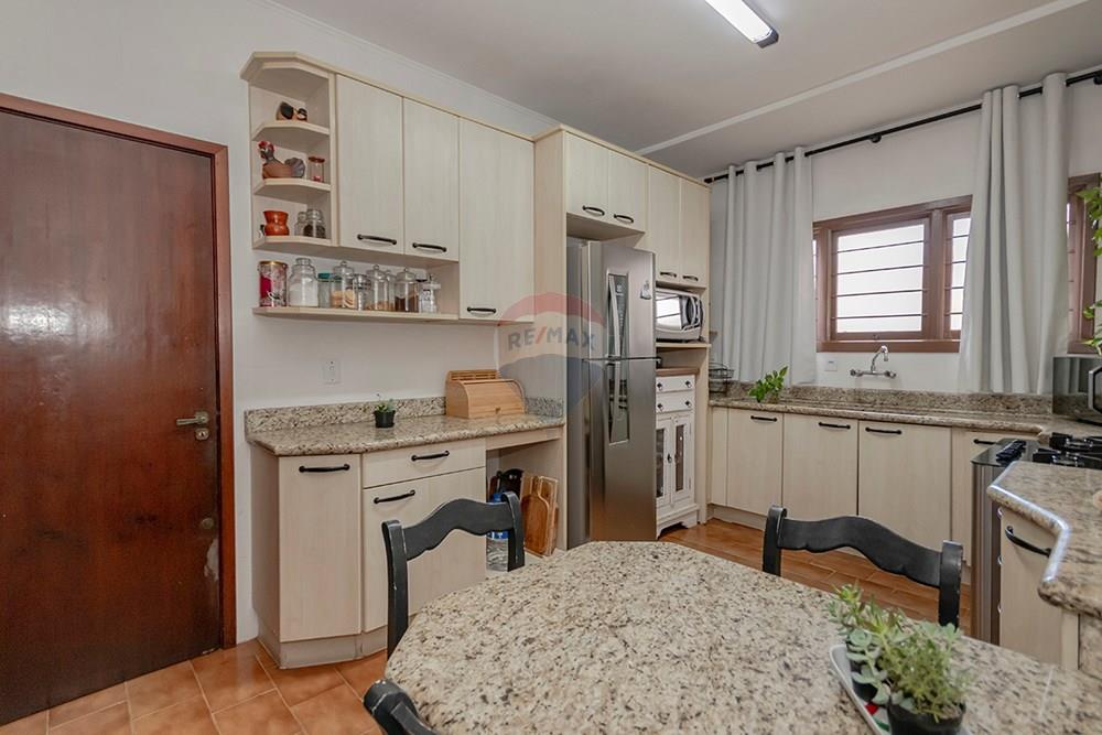 Casa - Venda - Porto Alegre , Rio Grande do Sul - 0646-570 (54).jpg - 612491053-53