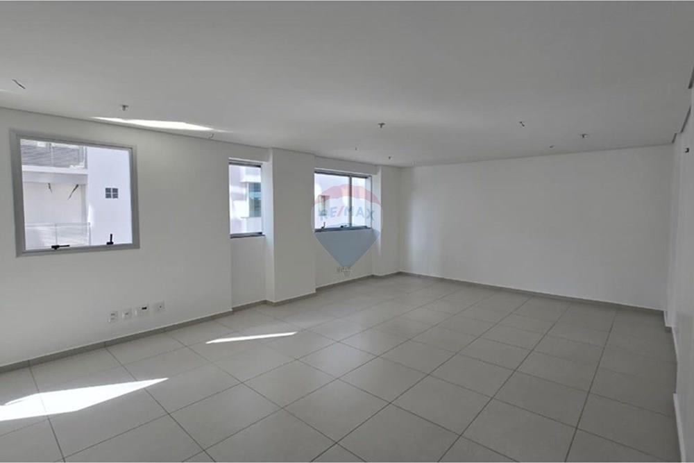 Cj. Comercial/ Sala - Venda - Passo Fundo , Rio Grande do Sul - WhatsApp Image 2025-11-27 at 15.17.15.jpeg - 610271037-109