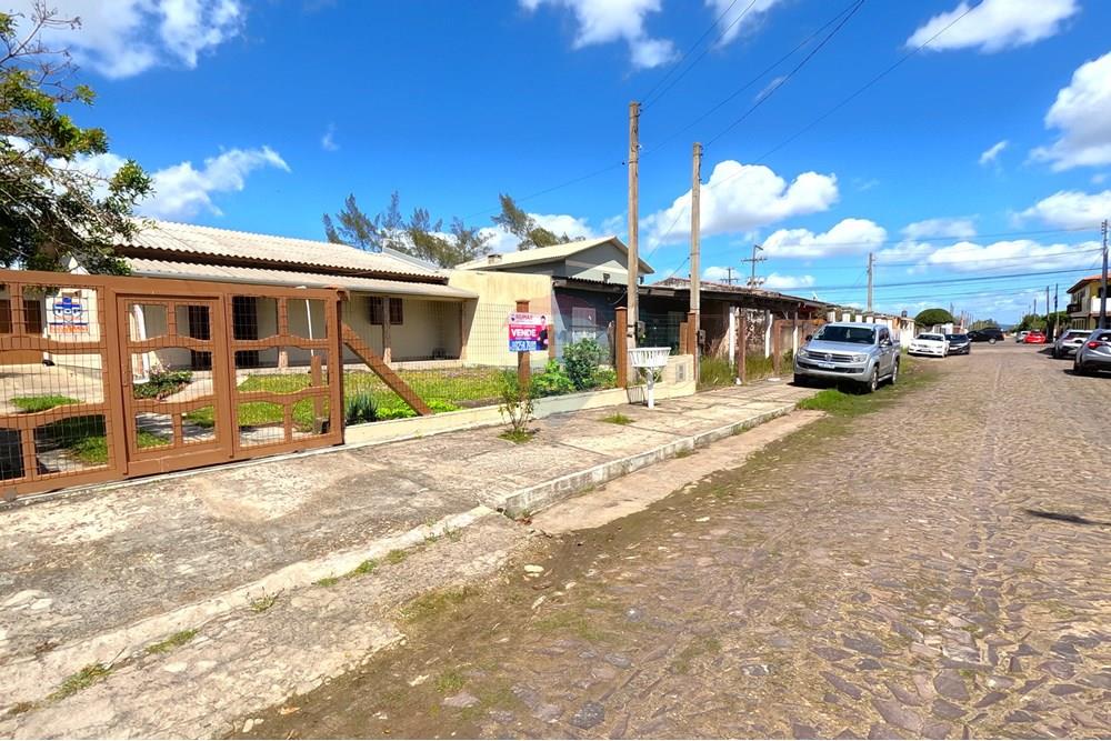 Casa - Venda - Imbé , Rio Grande do Sul - Foto1.JPG - 610391087-7