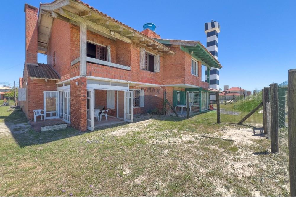 Sobrado - Venda - Capão da Canoa , Rio Grande do Sul - 3.jpeg - 612671074-61