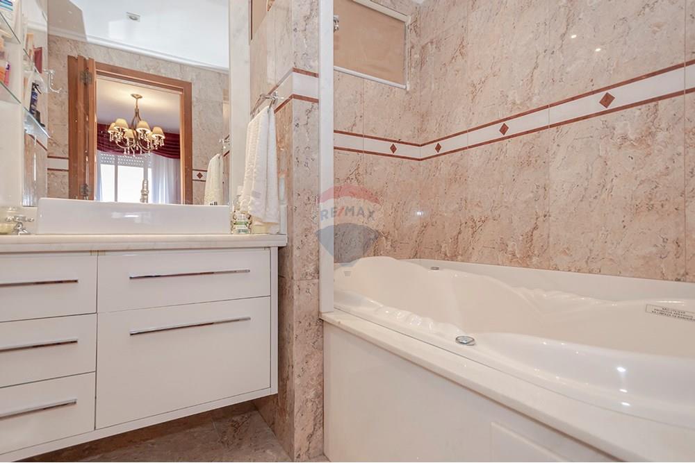 Apartamento - Venda - Porto Alegre , Rio Grande do Sul - 0670-280 (27).jpg - 612491053-11