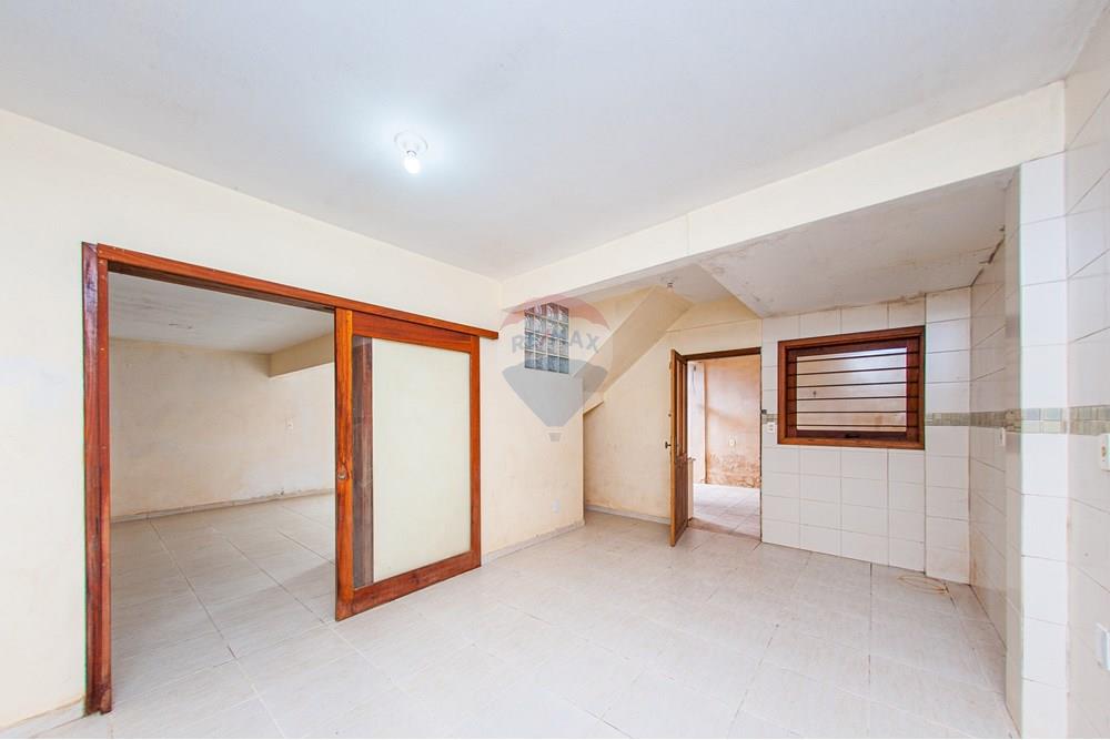 Casa - Venda - Montenegro , Rio Grande do Sul - VISTA DA COZINHA PARA SALA.jpg - Cozinha - 610091023-46