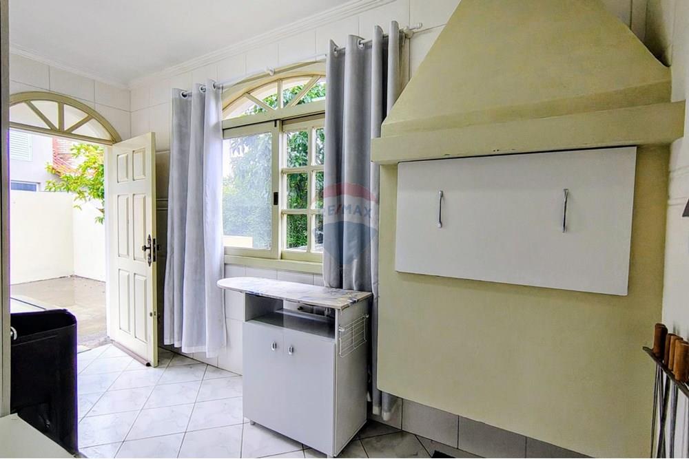 Casa - Venda - Garibaldi , Rio Grande do Sul - LAVANDERIA C CHURRASQUEIRA (3).jpeg - Churrasqueira - 610331038-49