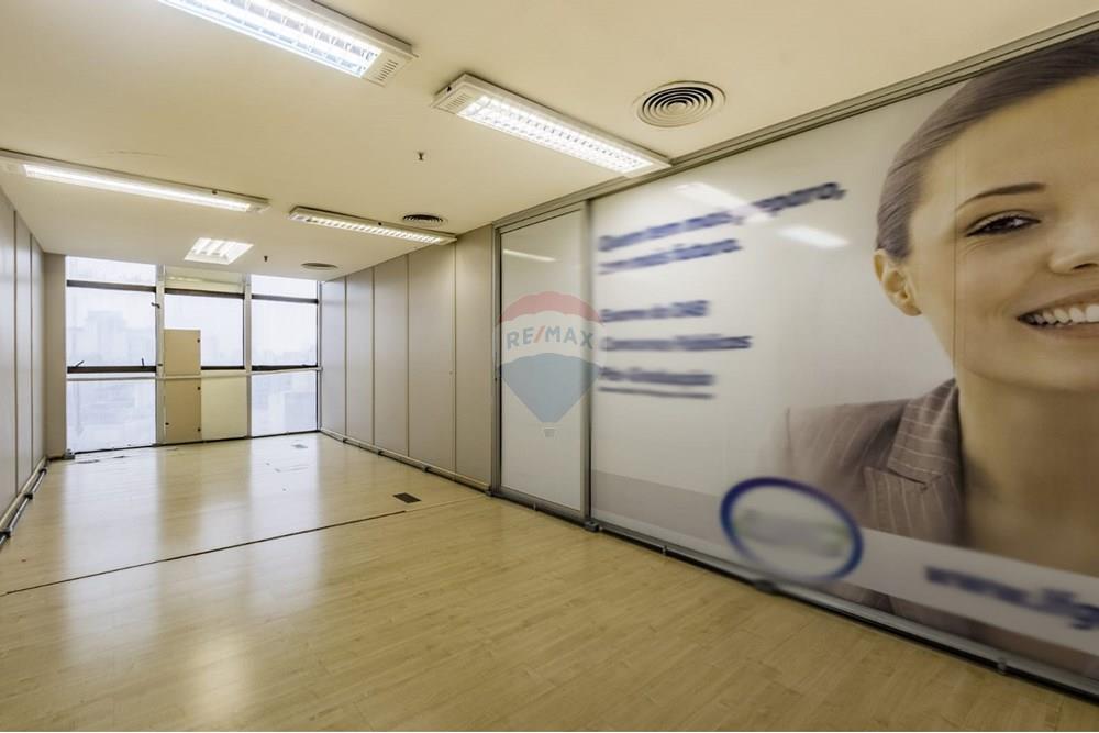 Cj. Comercial/ Sala - Venda - Porto Alegre , Rio Grande do Sul - WhatsApp Image 2025-10-02 at 10.07.31 (5).jpeg - 612511065-1