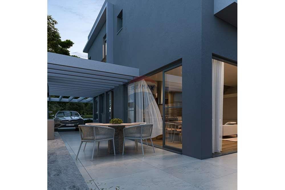 Casa de Condomínio - Venda - Porto Alegre , Rio Grande do Sul - photo1709658520-5.jpeg - 610221003-305