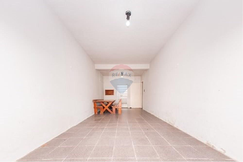 Casa - Venda - Montenegro , Rio Grande do Sul - garagem.jpg - Churrasqueira - 610091005-84