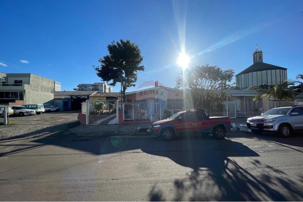 Casa - Venda - Erechim , Rio Grande do Sul - WhatsApp Image 2025-10-23 at 14.42.06 (6).jpeg - 612761011-56