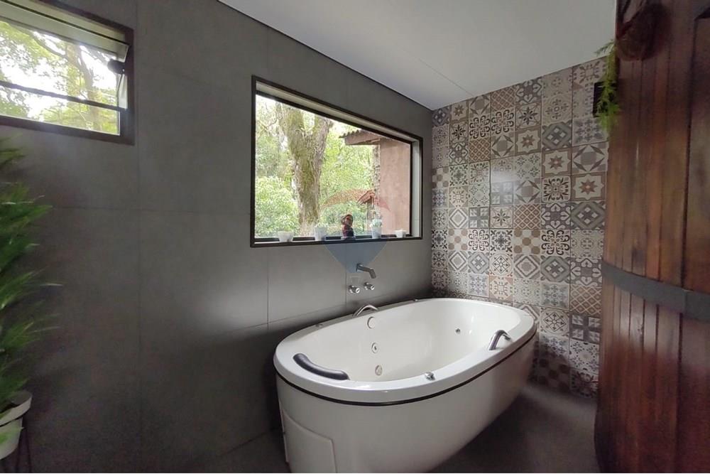 Casa - Venda - Canela , Rio Grande do Sul - WhatsApp Image 2025-12-15 at 13.41.16 (1).jpeg - 610131041-86