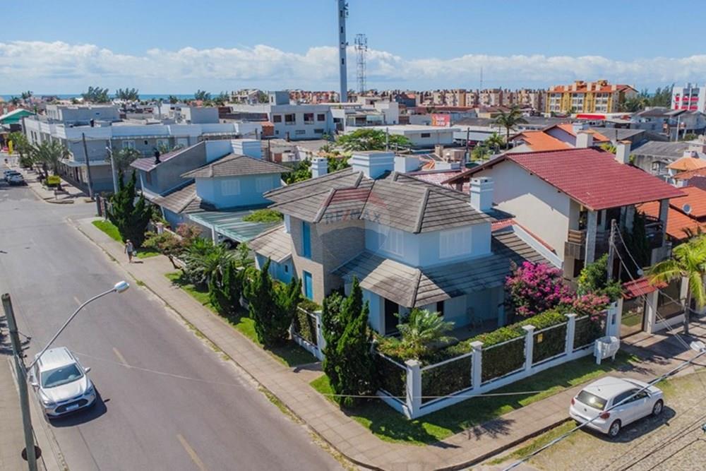 Casa - Venda - Capão da Canoa , Rio Grande do Sul - foto-1.jpg - 612711003-29
