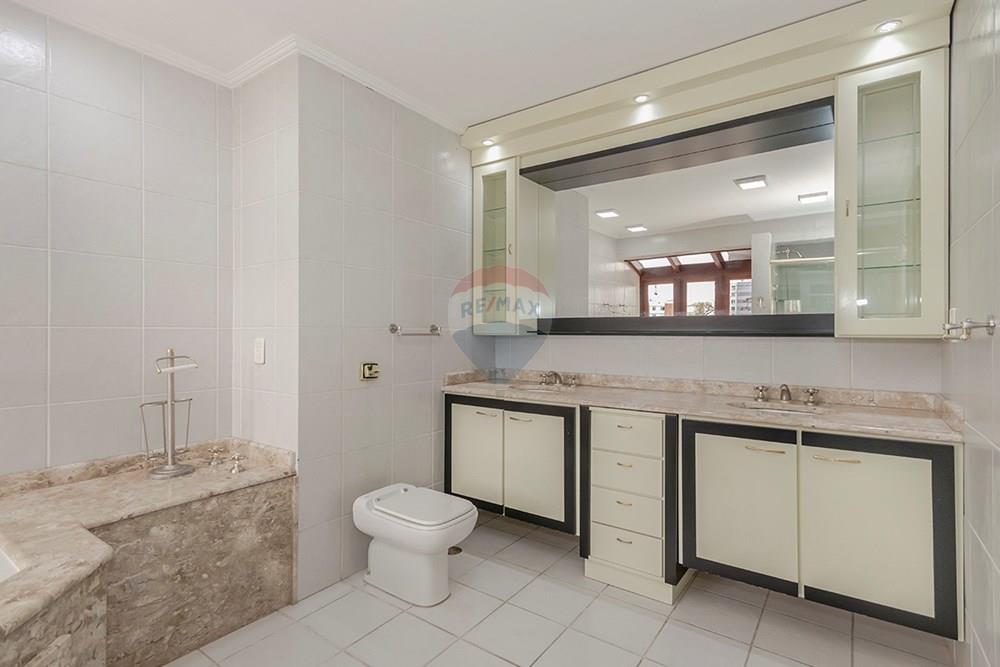 Casa - Venda - Porto Alegre , Rio Grande do Sul - 0646-579 (30).jpg - 612491053-54