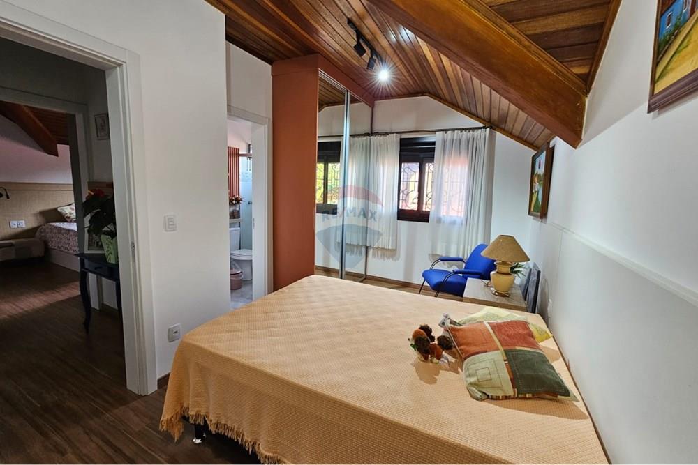 Casa - Venda - Canela , Rio Grande do Sul - Imagem do WhatsApp de 2025-12-20 à(s) 14.44.03_083c27d8.jpg - 610131044-23