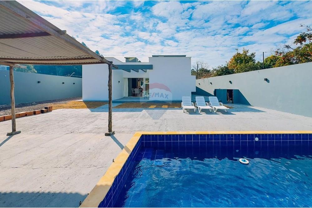 Casa - Venda - Erechim , Rio Grande do Sul - WhatsApp Image 2026-01-07 at 10.42.54 (2).jpeg - Piscina - 612761035-14