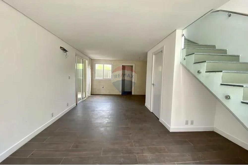 Casa de Condomínio - Alugar - Santa Maria , Rio Grande do Sul - WhatsApp Image 2025-05-29 at 17.22.36 (1).jpeg - 610451013-66