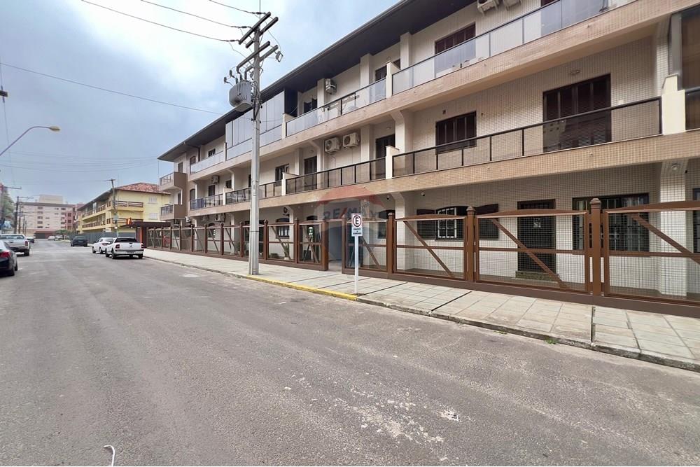 Residential - Rom - Capão da Canoa , Rio Grande do Sul - BR - 2.jpg - 612731032-15