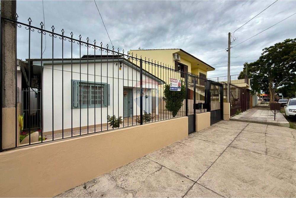 Casa - Venda - São Gabriel , Rio Grande do Sul - 068cfebf-c44c-4d7a-bec9-4b20ac60ec7c.jpg - 612631028-30