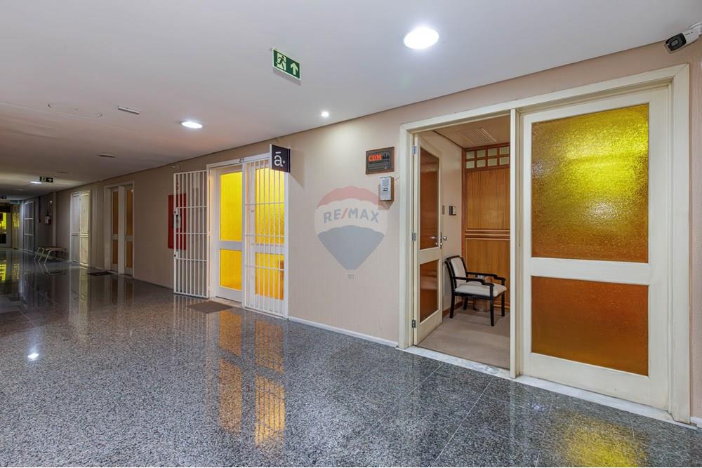 Cj. Comercial/ Sala - Venda - Porto Alegre , Rio Grande do Sul - 4.jpg - 610371003-28