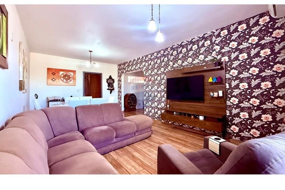 Casa - Venda - Carazinho , Rio Grande do Sul - Imagem do WhatsApp de 2025-10-28 à(s) 11.40.05_7821fd04.jpg - 612701046-26