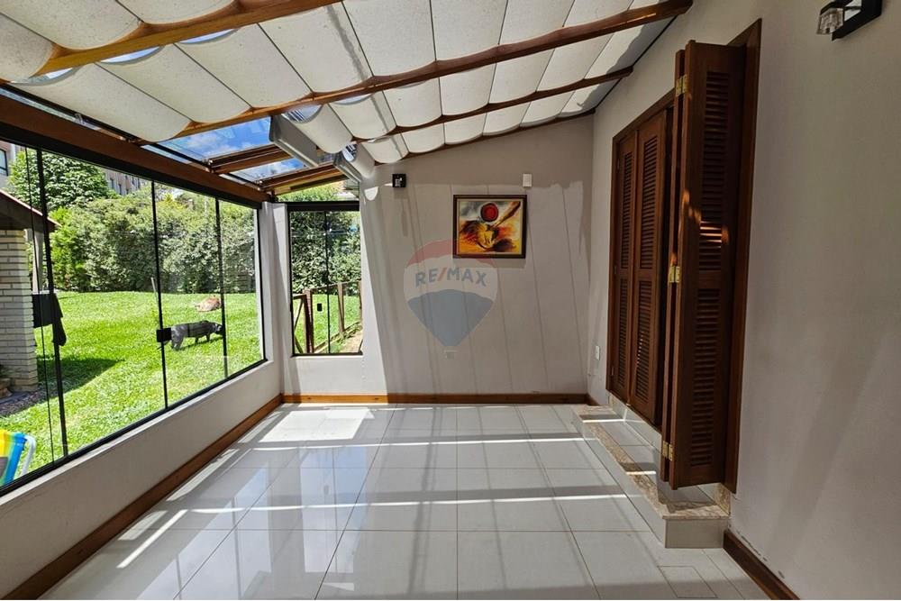 Casa - Venda - Canela , Rio Grande do Sul - Imagem do WhatsApp de 2025-12-16 à(s) 19.19.33_615675a0.jpg - 610131044-22