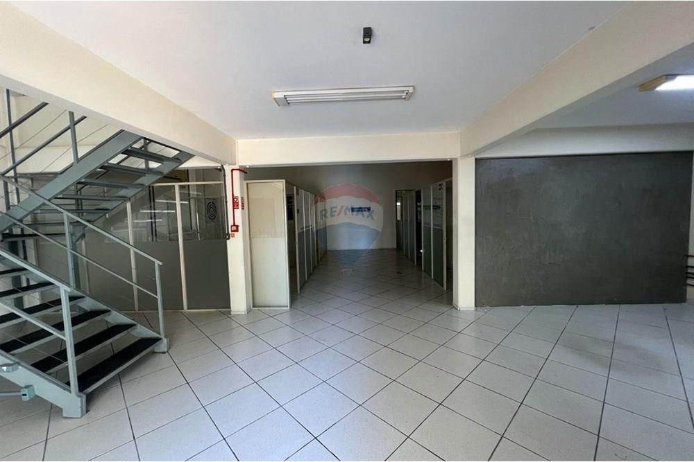 Ponto Comercial - Alugar - Santa Maria , Rio Grande do Sul - WhatsApp Image 2025-05-19 at 16.14.40 (1).jpeg - 610451013-27