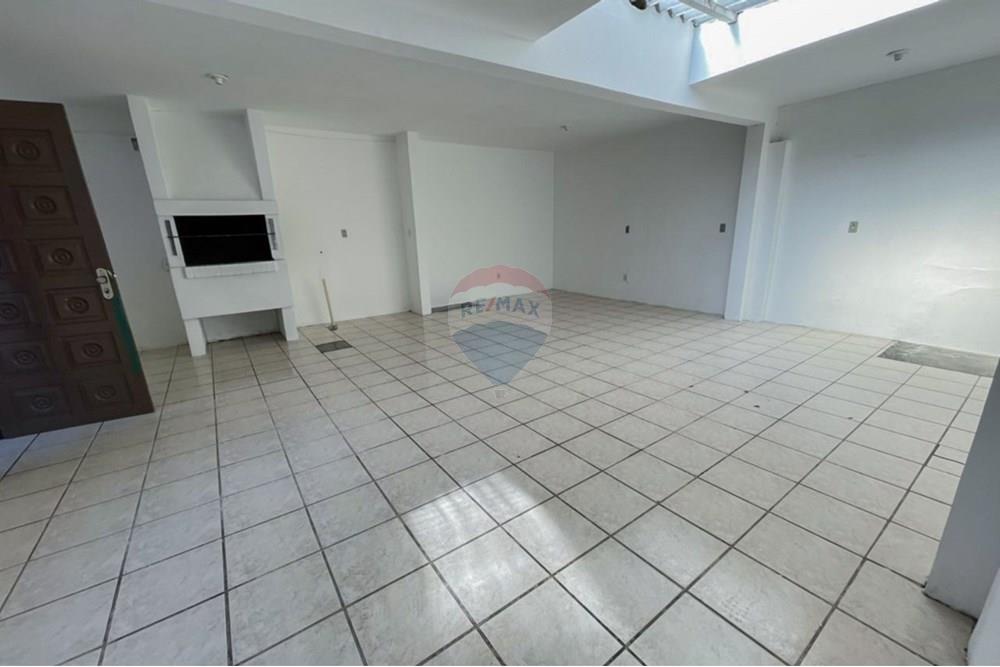 Casa - Venda - Santa Maria , Rio Grande do Sul - IMG-20251030-WA0057.jpg - 610471003-180