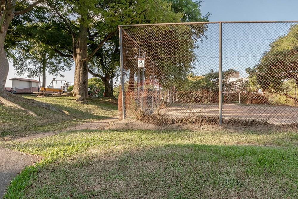 Apartamento - Venda - Porto Alegre , Rio Grande do Sul - Praça frente condominio.jpg - 612521076-10