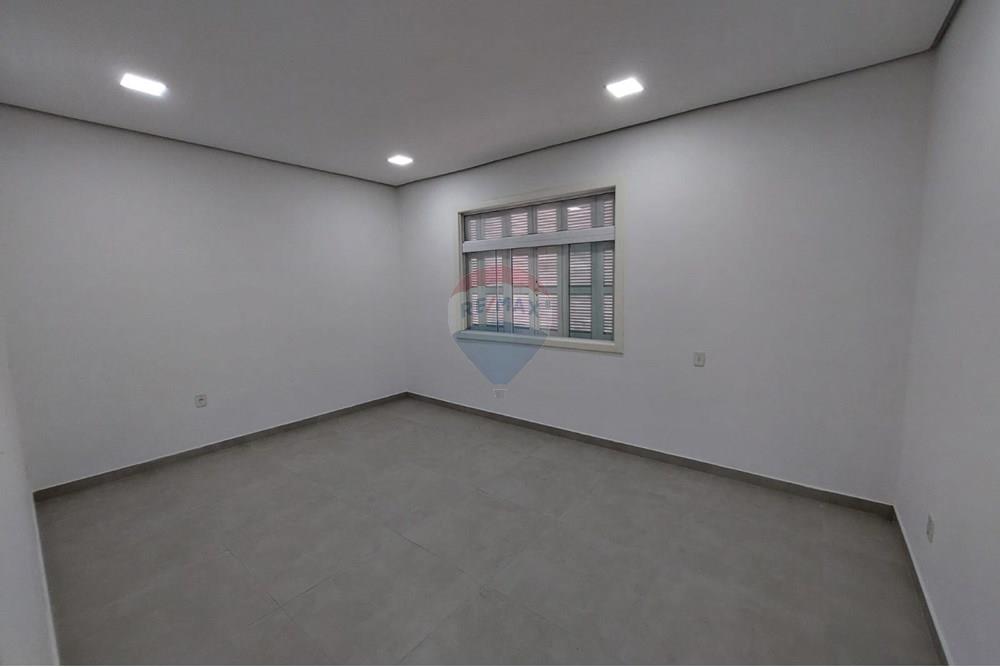 Ponto Comercial/ Loja - Alugar - Passo Fundo , Rio Grande do Sul - WhatsApp Image 2025-03-05 at 16.03.27 (1).jpeg - 610271045-1052