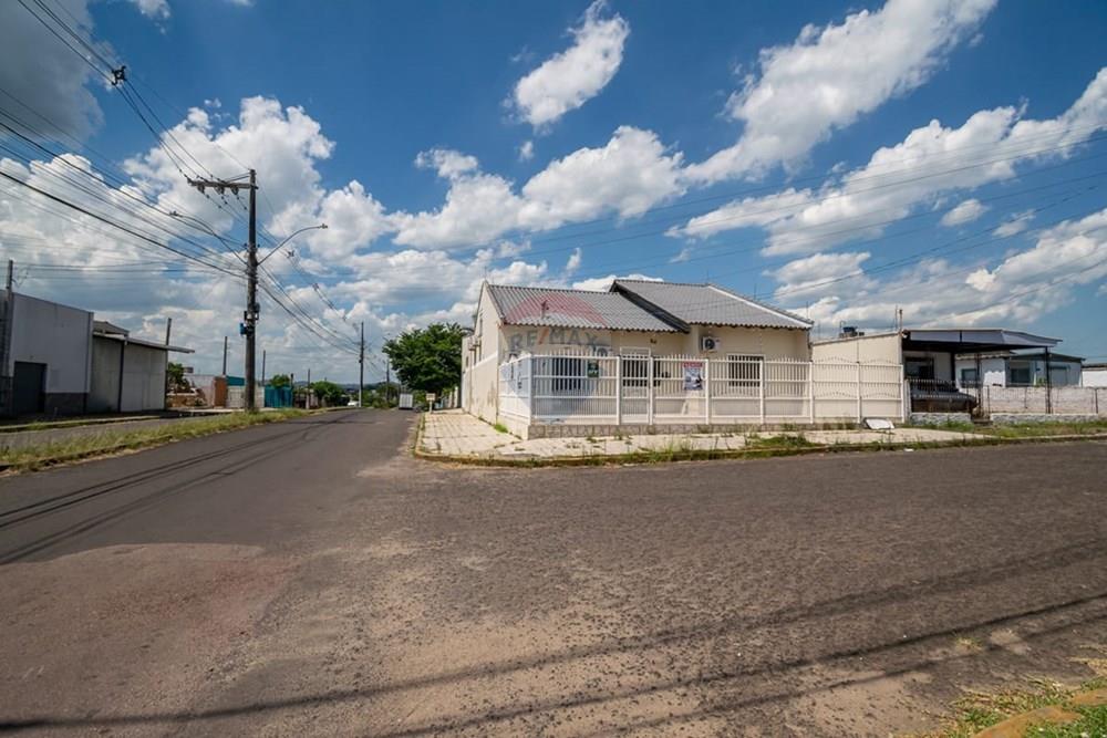 Casa - Venda - Cachoeirinha , Rio Grande do Sul - 6668d136-a497-4e8c-a77a-769202170b56.jpg - 610381131-7