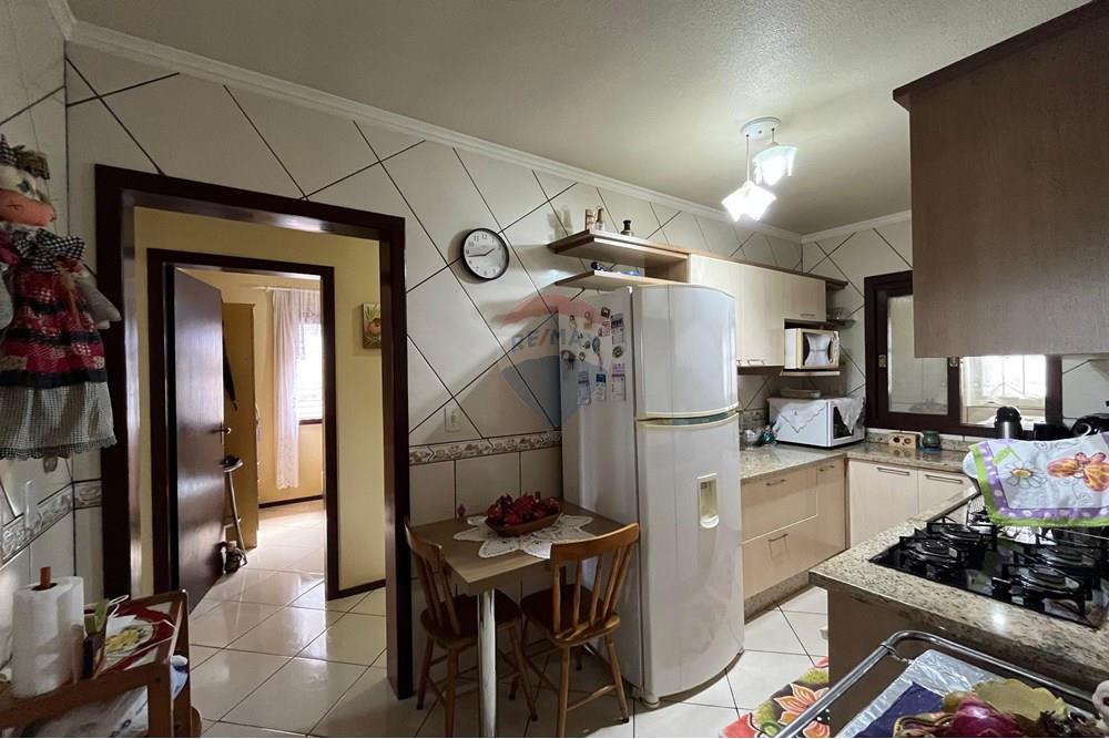 Casa - Venda - Santa Cruz do Sul , Rio Grande do Sul - WhatsApp Image 2025-04-11 at 14.19.37.jpeg - 612741028-26