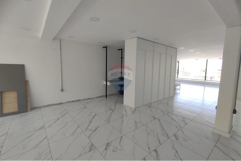 Prédio - Venda - Cachoeirinha , Rio Grande do Sul - Imagem do WhatsApp de 2025-11-25 à(s) 10.47.53_17688a55.jpg - 612551070-42