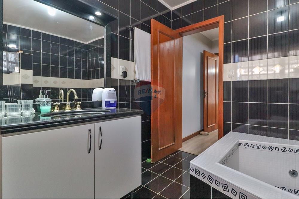 Casa - Venda - Porto Alegre , Rio Grande do Sul - IMG_0110.jpg - 612511010-109