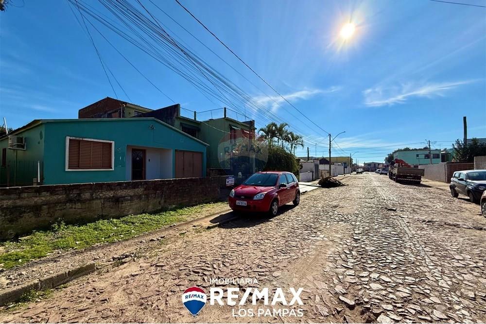 Casa - Venda - São Gabriel , Rio Grande do Sul - b5b1b27d-cd22-49f3-a0ca-8d3e303896af.jpeg - 612631037-6