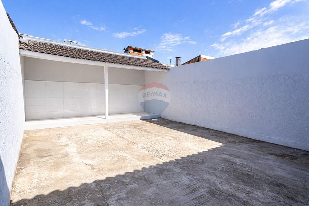 Casa - Venda - Cachoeirinha , Rio Grande do Sul - WhatsApp Image 2026-03-01 at 20.51.07 (1).jpeg - Quintal - 610381098-32