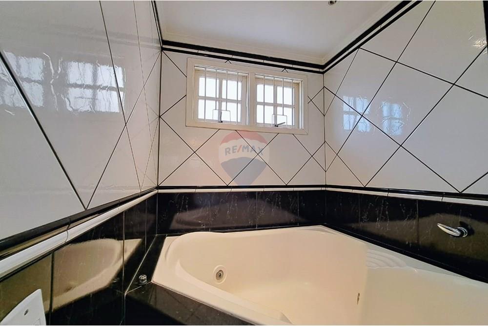 Casa - Venda - Passo Fundo , Rio Grande do Sul - WhatsApp Image 2025-11-12 at 22.19.05.jpeg - 610351083-4