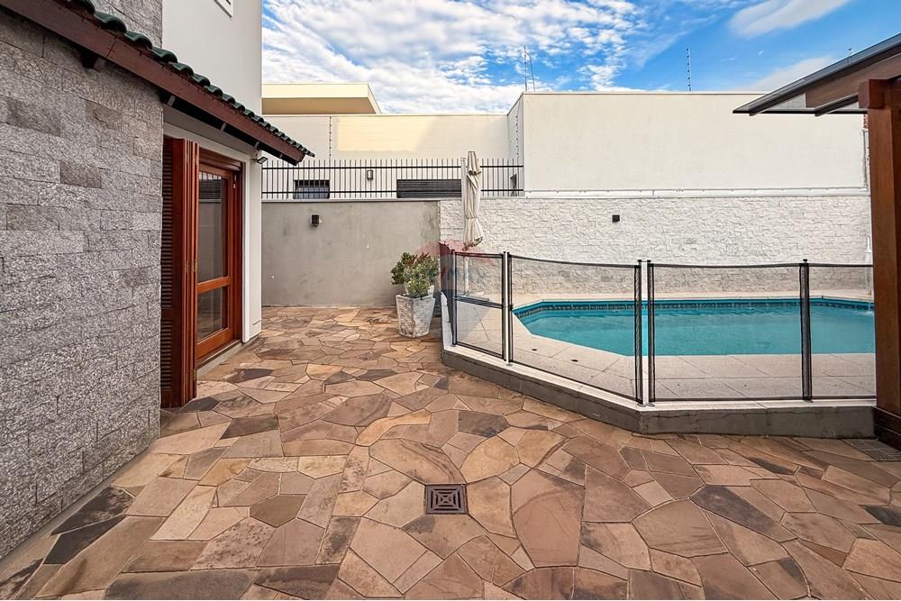 Sobrado - Venda - Canoas , Rio Grande do Sul - IMG_1816.jpg - 612651021-40