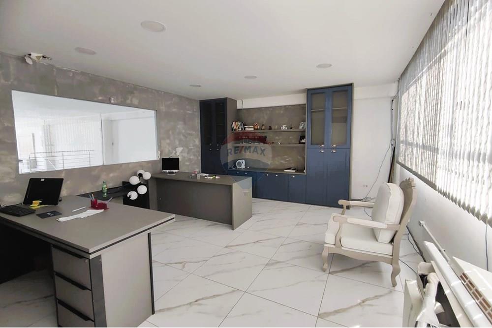 Prédio - Venda - Cachoeirinha , Rio Grande do Sul - Imagem do WhatsApp de 2025-11-25 à(s) 10.47.52_c6879ee7.jpg - 612551070-42