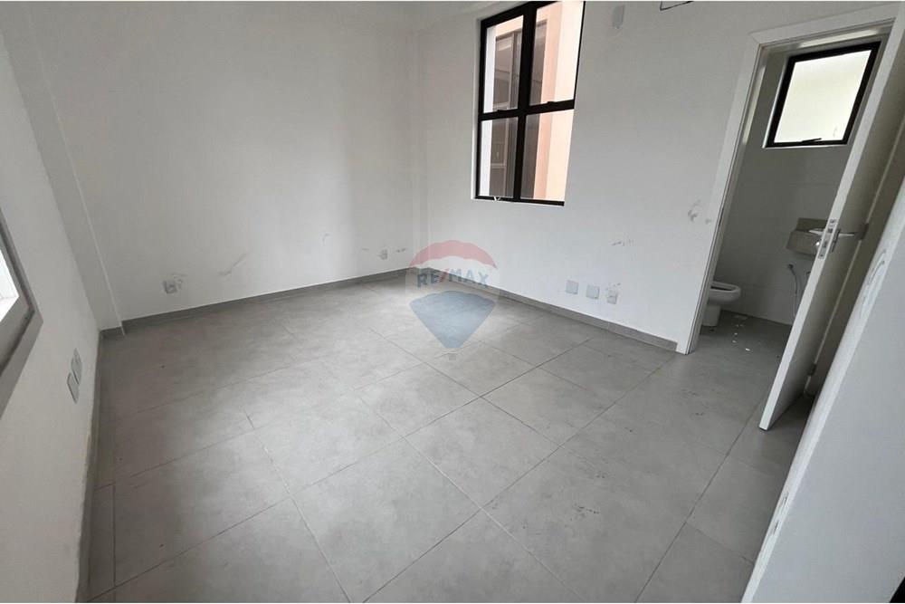 Ponto Comercial - Alugar - Santa Maria , Rio Grande do Sul - WhatsApp Image 2025-05-28 at 10.03.08 (4).jpeg - 610451013-45